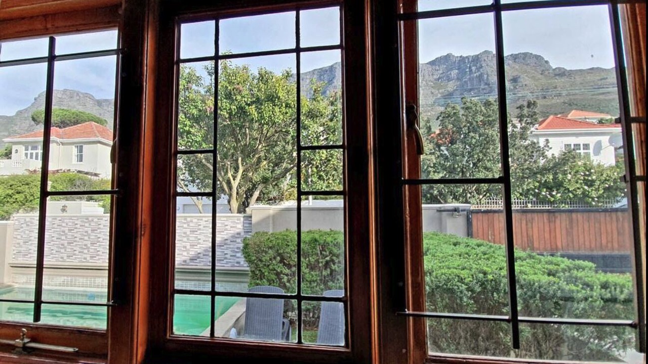 Photo of Bedroom in Cape Town City Centre