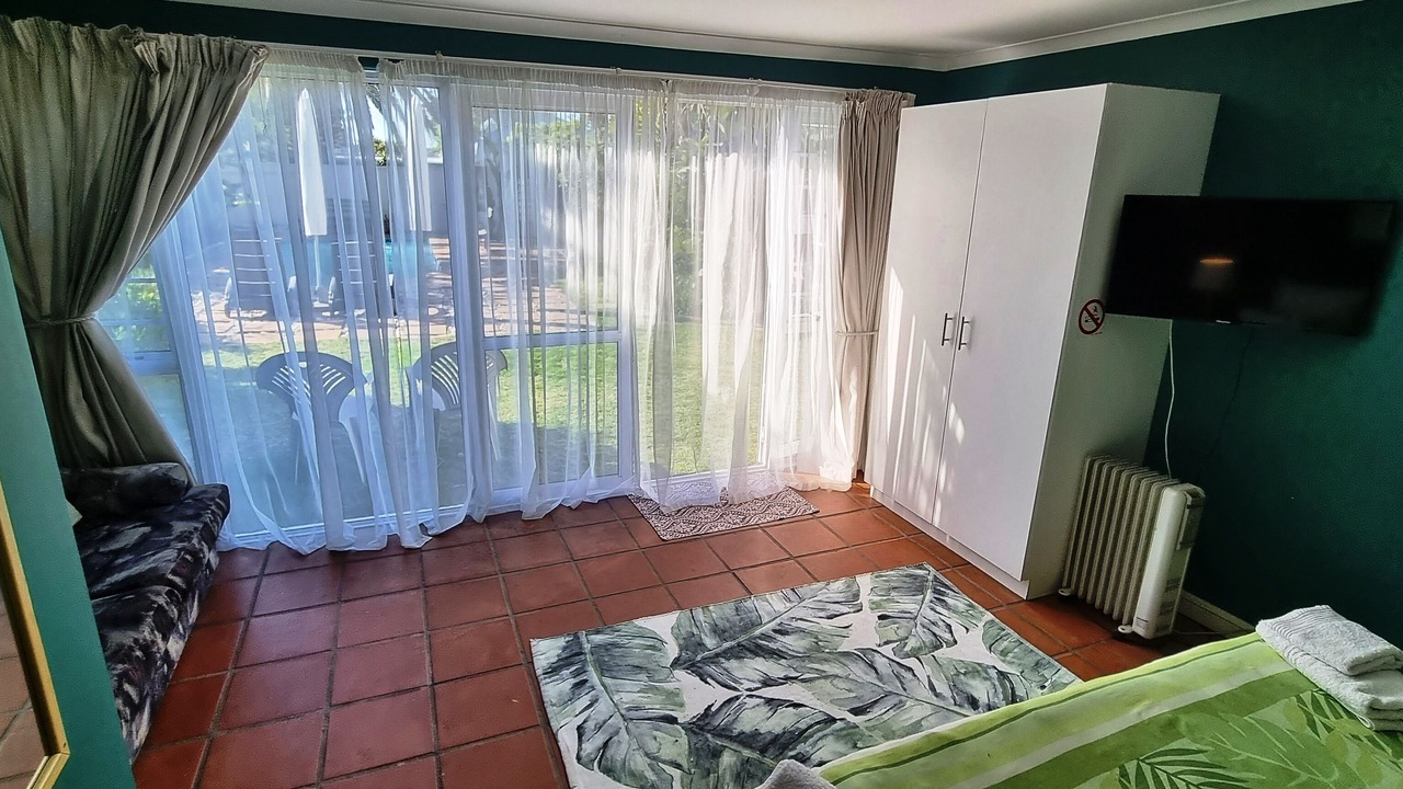 Photo of Bedroom in West Beach