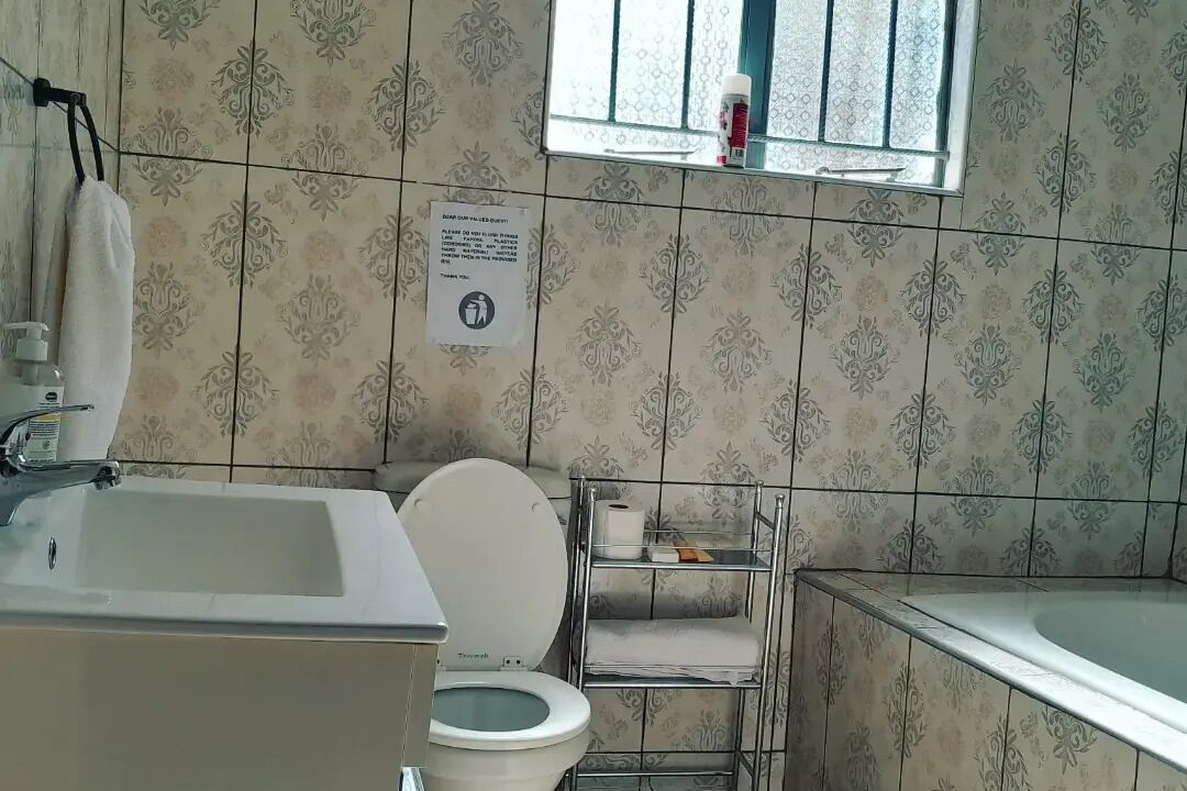 Photo of Bathroom in Thohoyandou