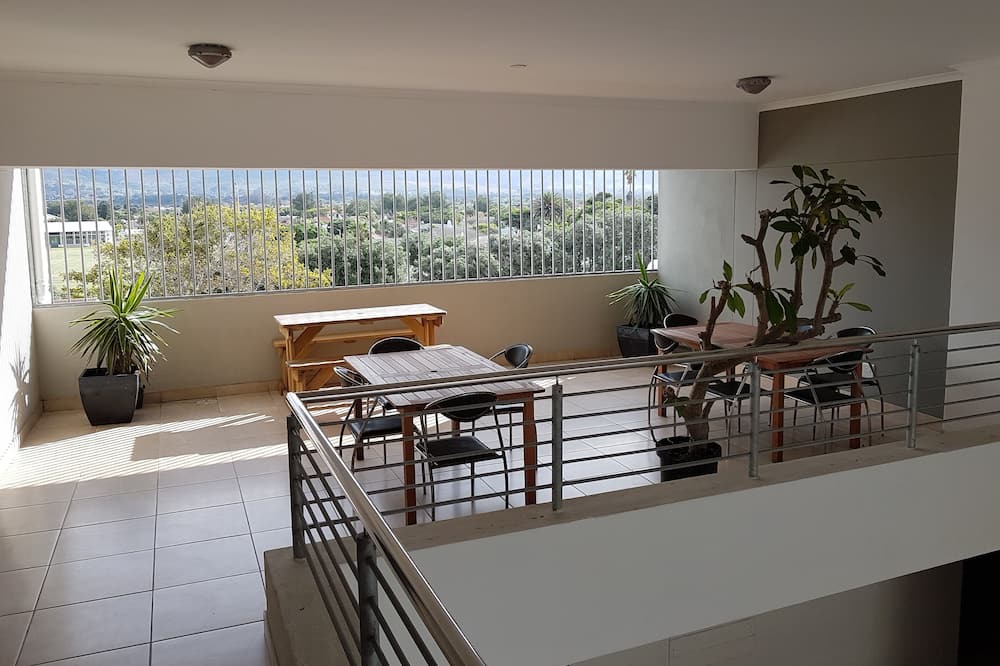 Photo of Patio Balcony in Lakeside