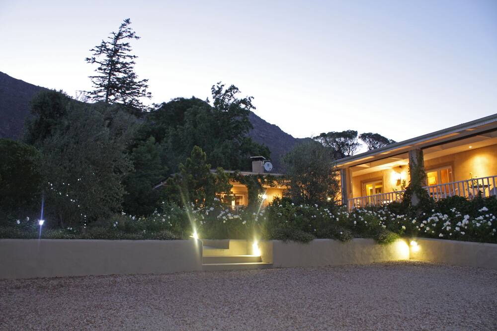 Photo of Outdoor in Riebeeck West