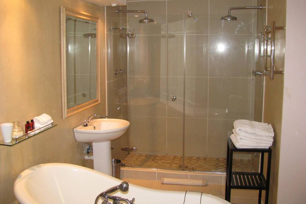 Photo of Bathroom in Riebeeck West