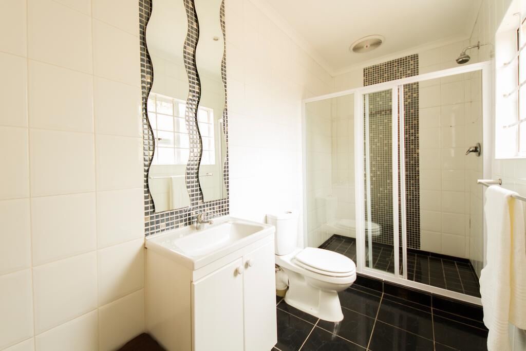 Photo of Bathroom in Heldervue