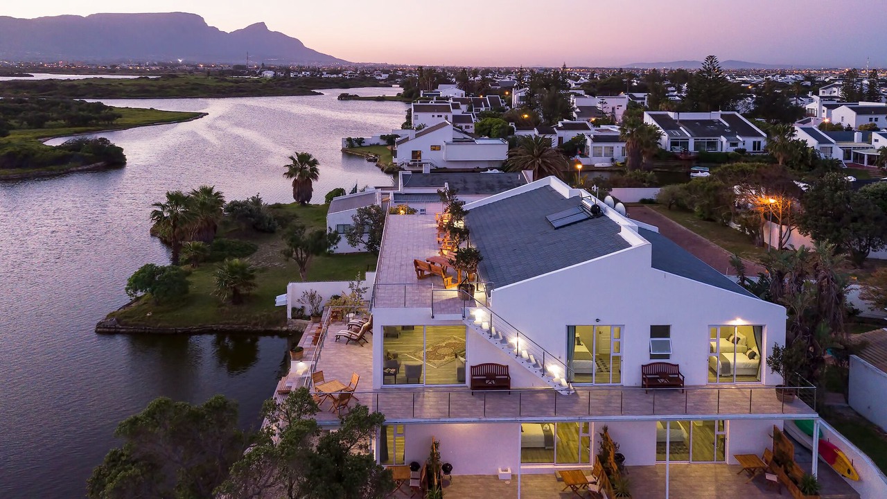 Photo of Outdoor in Muizenberg
