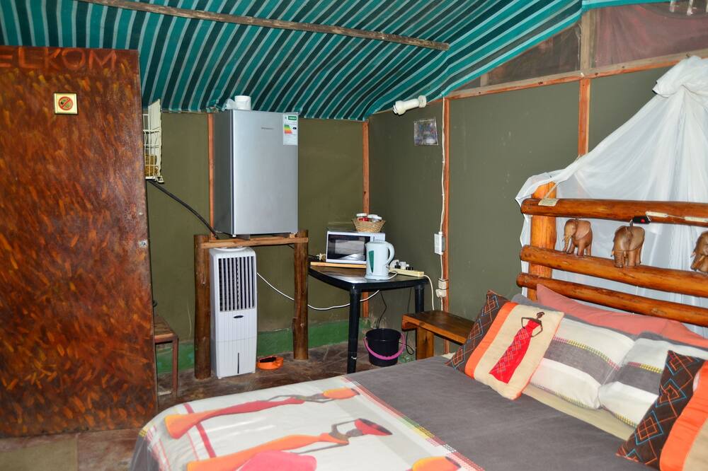 Photo of Bedroom in Thorny Bush Game Reserve