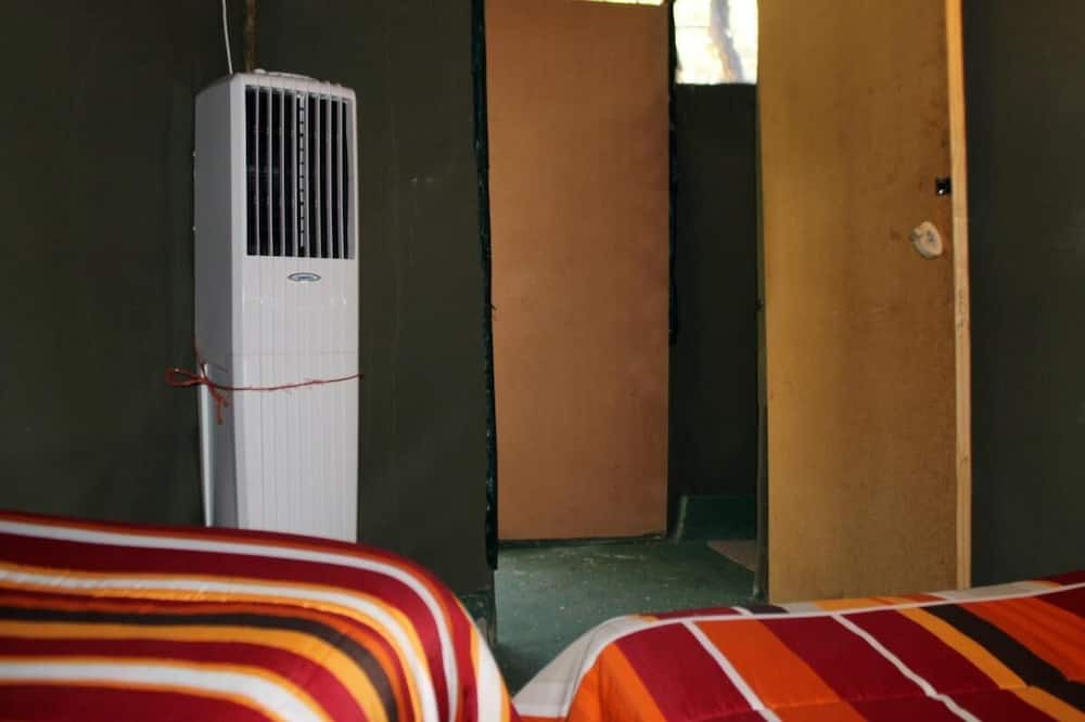 Photo of Bedroom in Thorny Bush Game Reserve
