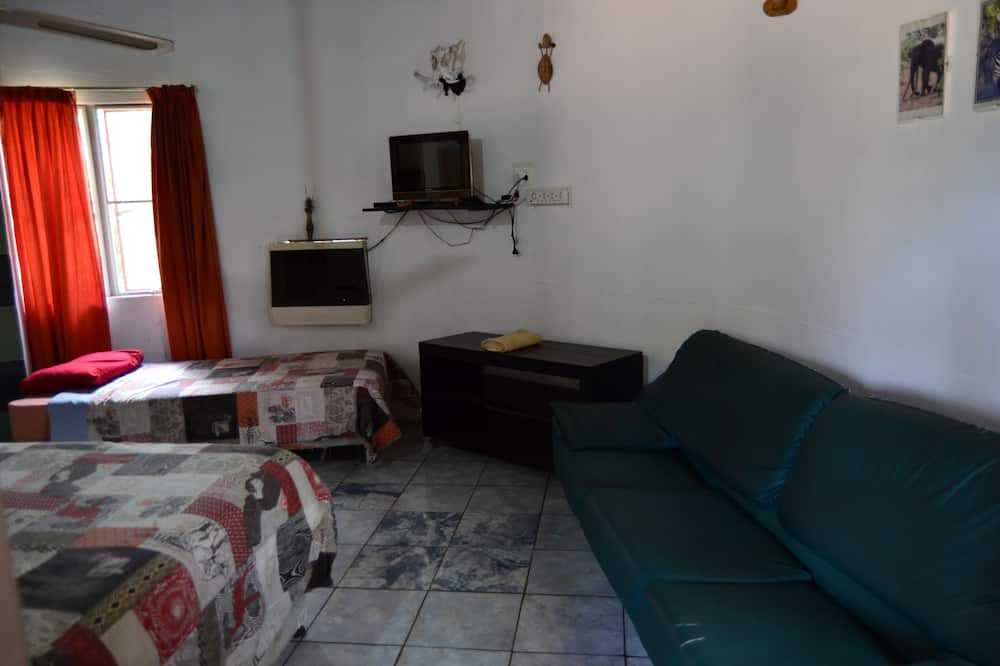 Photo of Livingroom in Thorny Bush Game Reserve