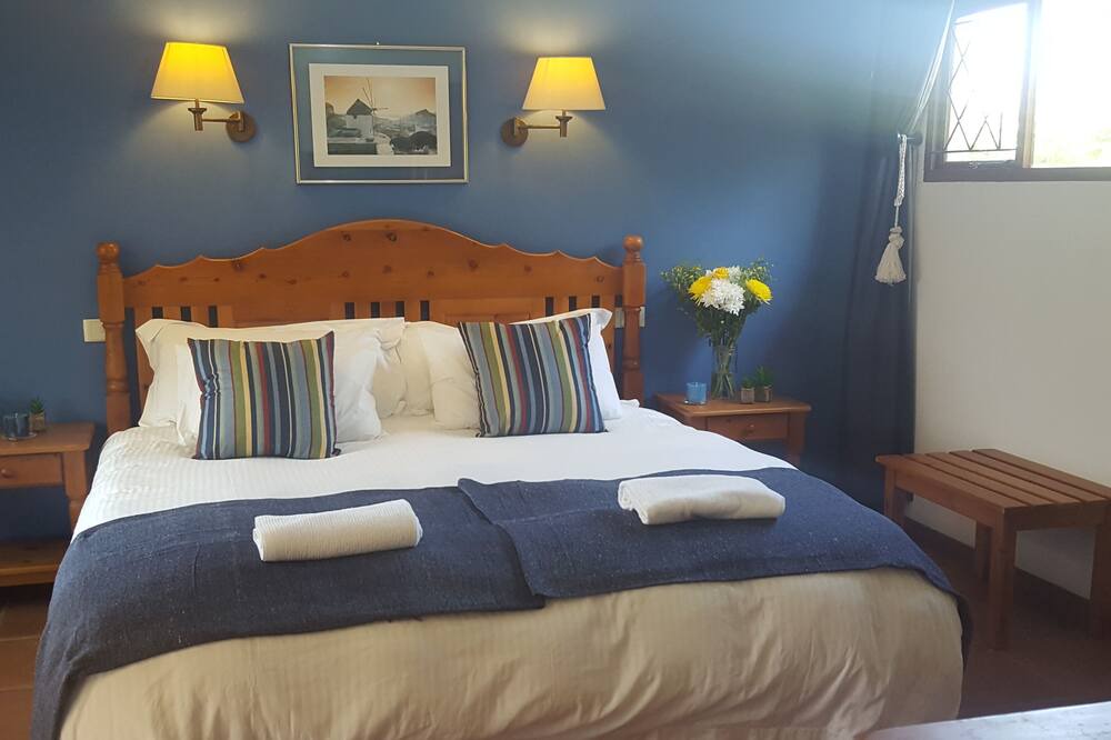 Photo of Bedroom in Pennington