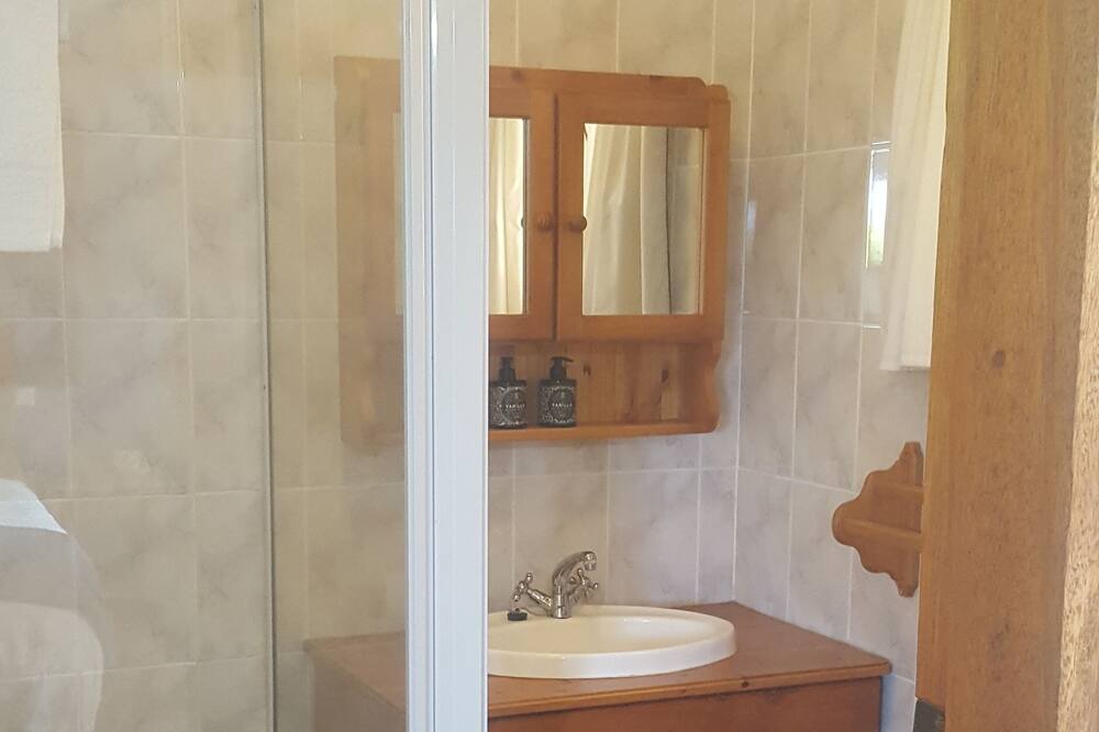 Photo of Bathroom in Pennington