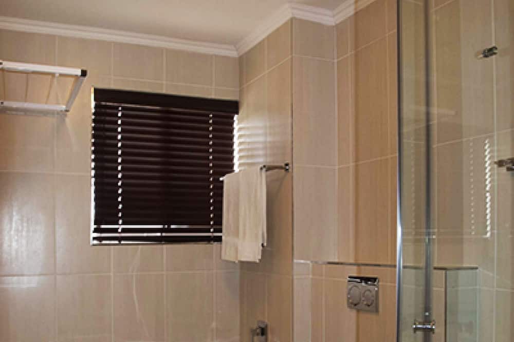 Photo of Bathroom in Bloubergstrand