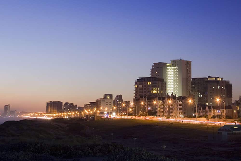 Photo of Others in Bloubergstrand