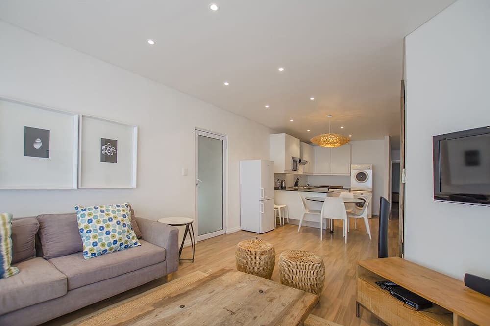 Photo of Livingroom in Mountainside