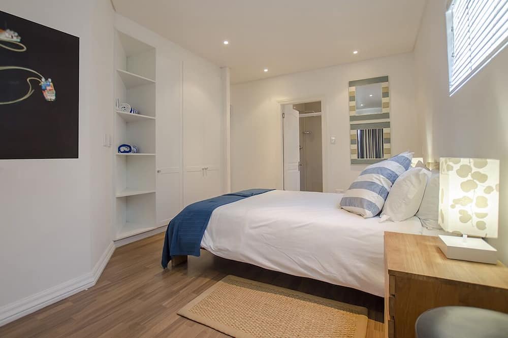 Photo of Bedroom in Mountainside