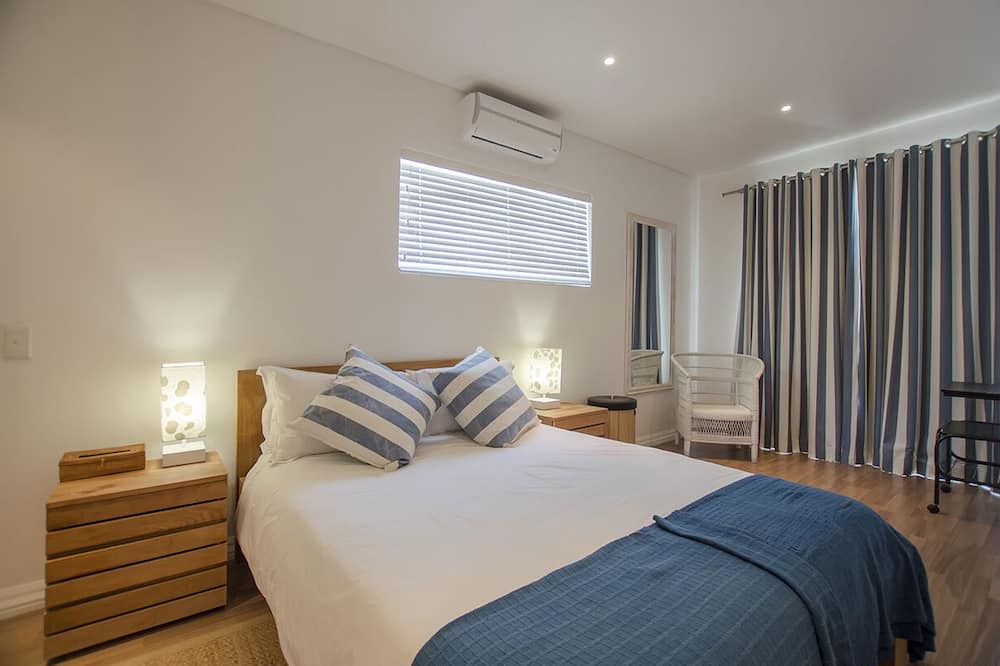 Photo of Bedroom in Mountainside