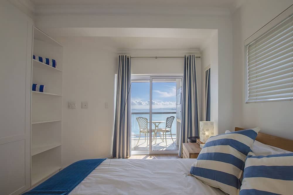 Photo of Bedroom in Mountainside