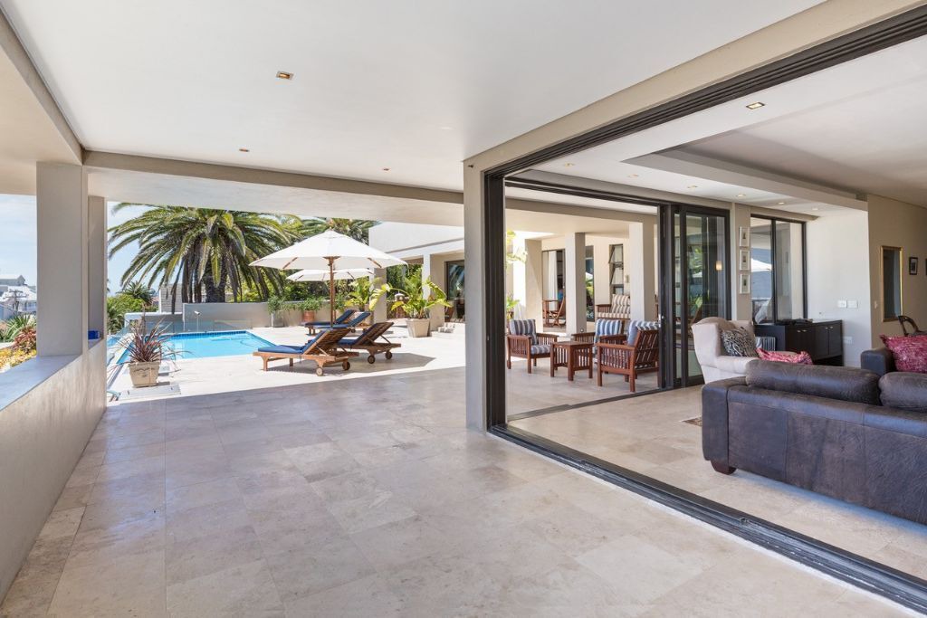 Photo of Patio Balcony in Bantry Bay