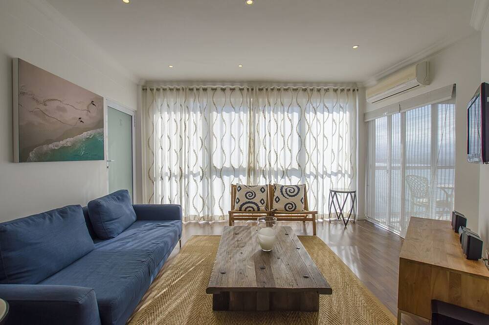 Photo of Livingroom in Mountainside