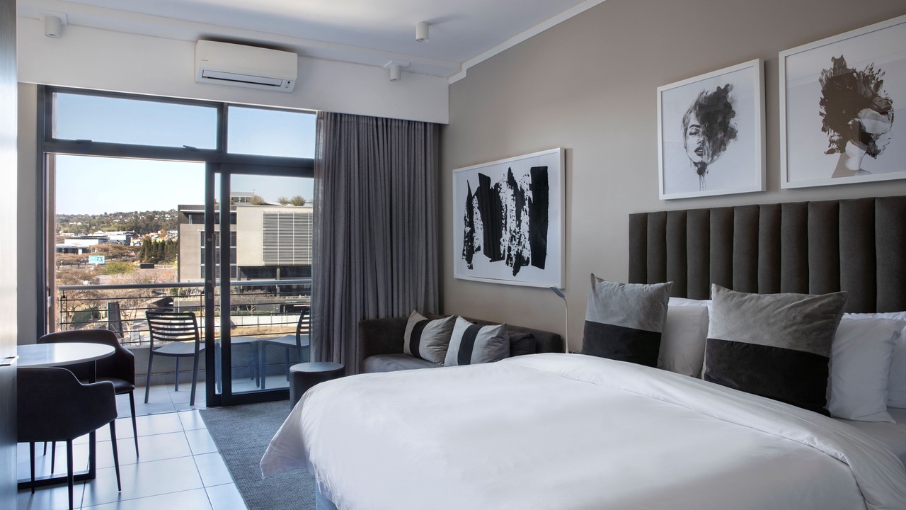 Photo of Bedroom in Menlyn