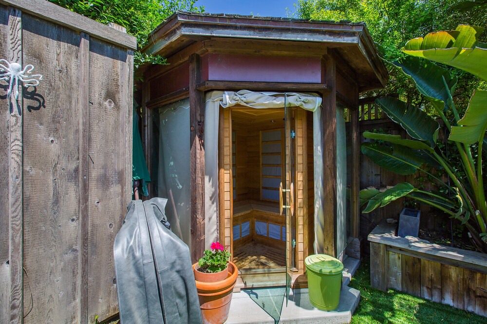 Photo of Others in Stinson Beach