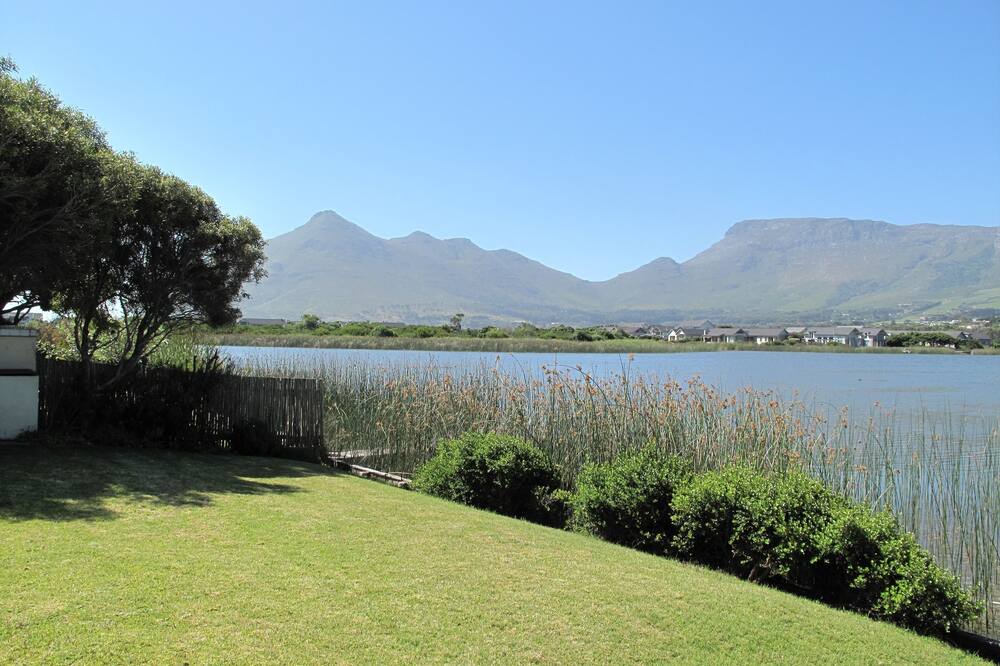 Photo of Others in Noordhoek