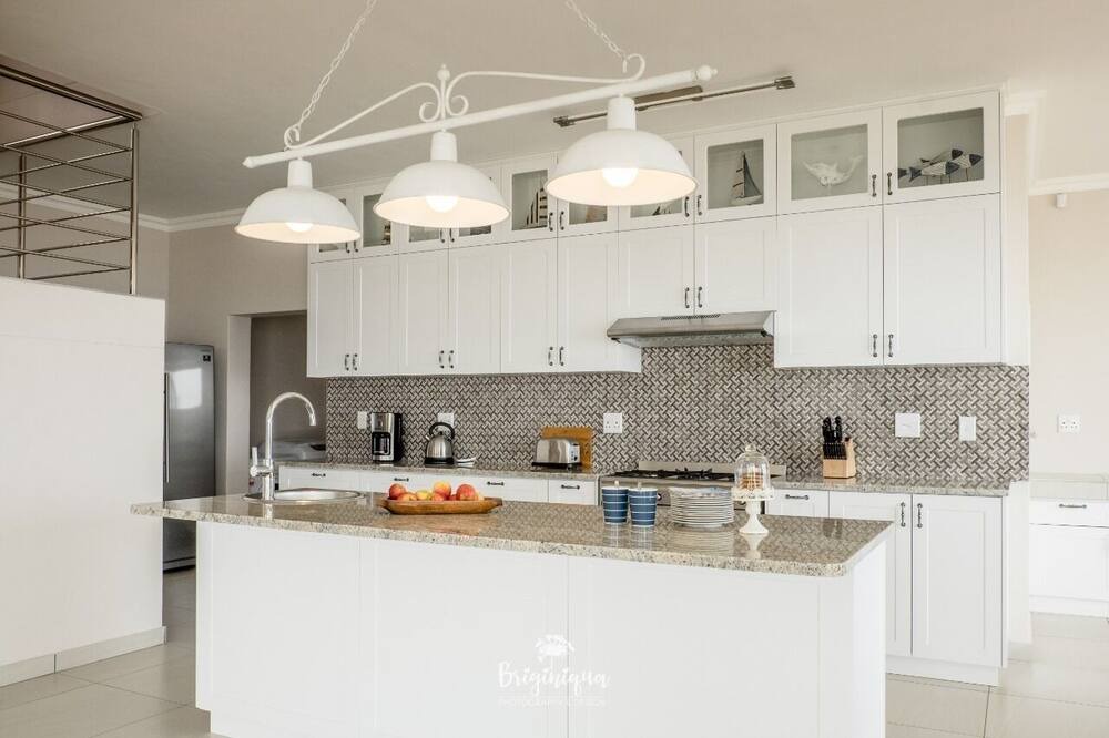 Photo of Kitchen in Britannia Bay