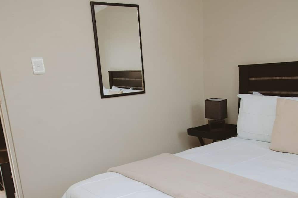 Photo of Bedroom in Bonjaneni