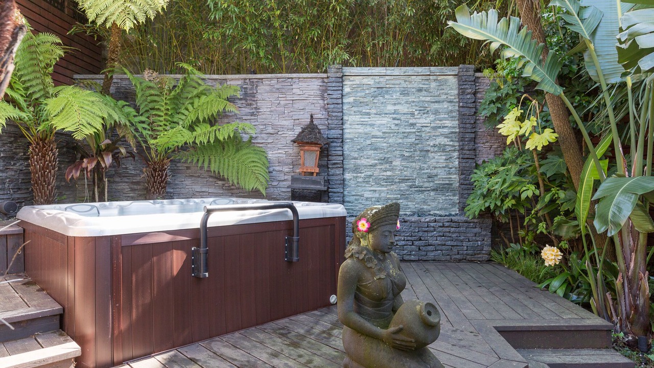 Photo of Outdoor in Eureka Valley