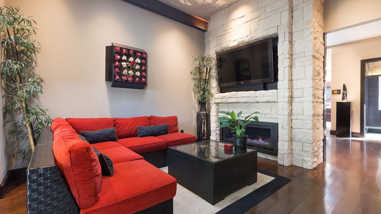 Photo of Livingroom in Eureka Valley