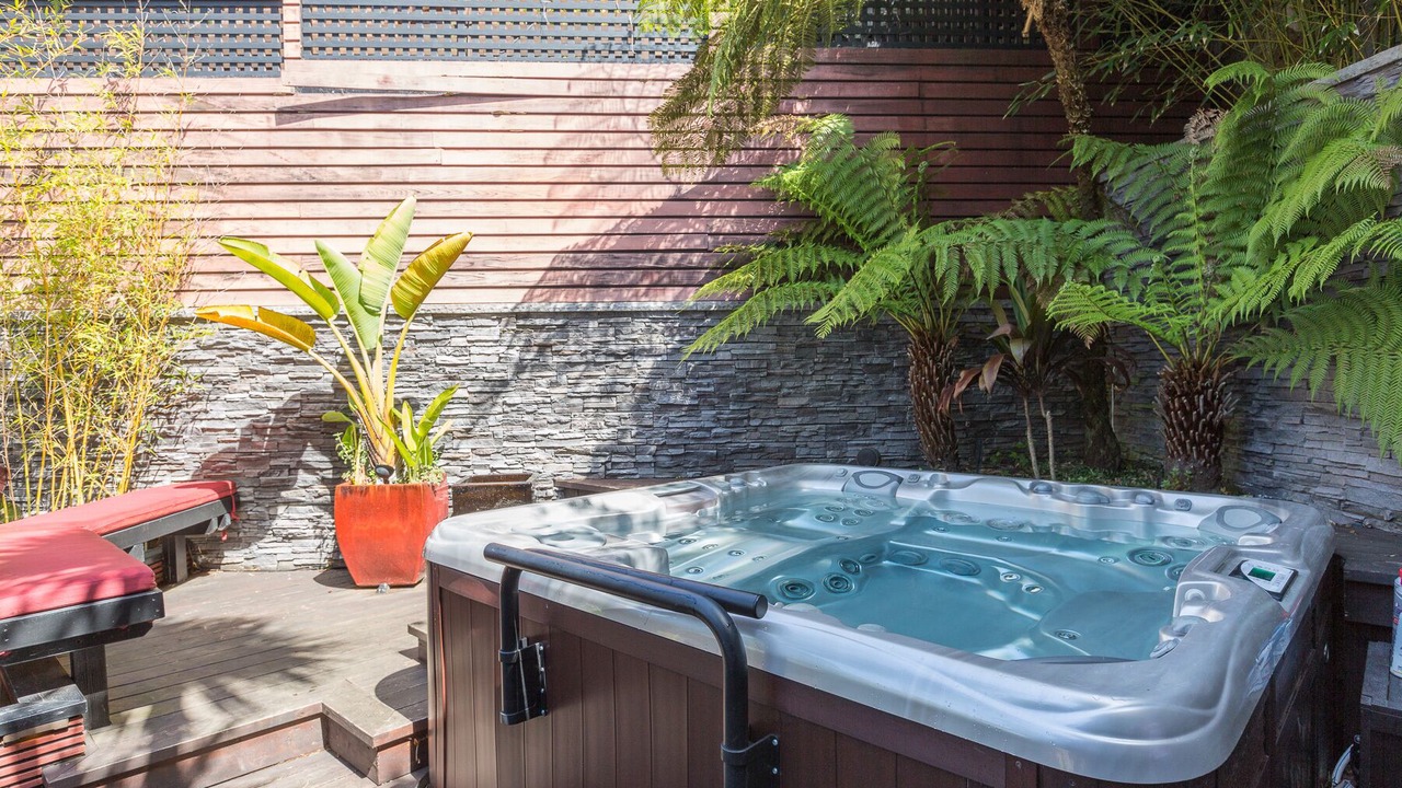 Photo of Outdoor in Eureka Valley