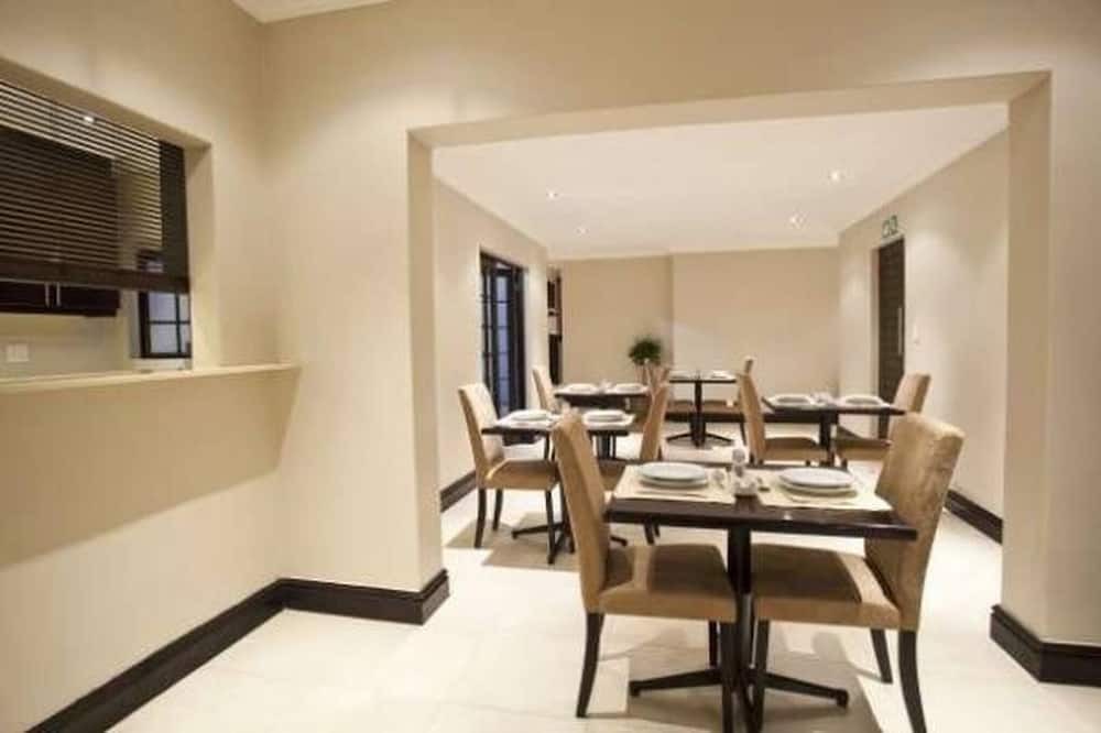 Photo of Kitchen in Umhlanga