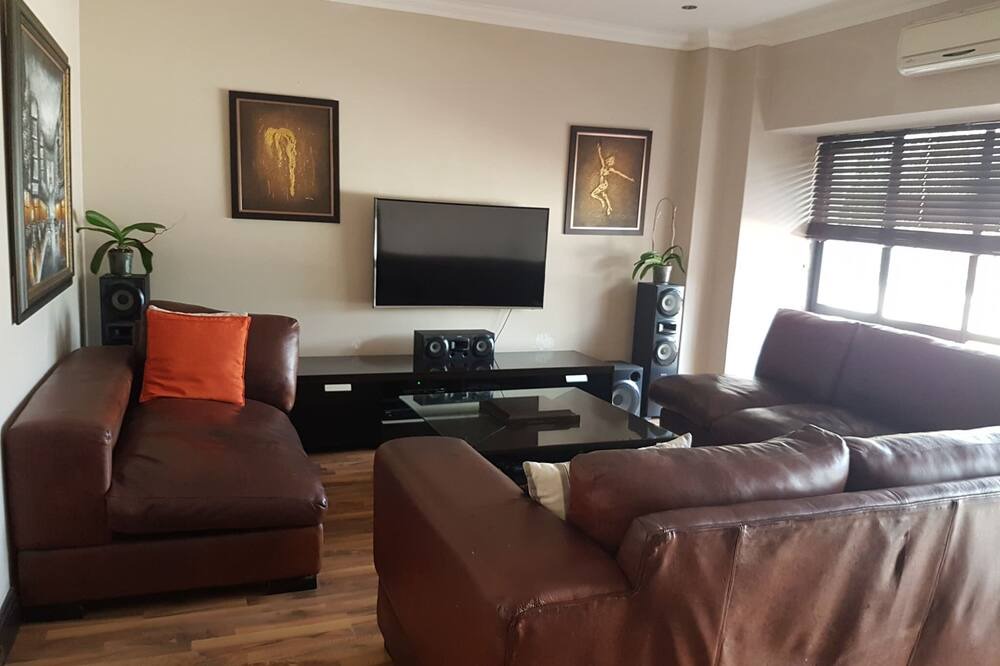 Photo of Livingroom in Umhlanga