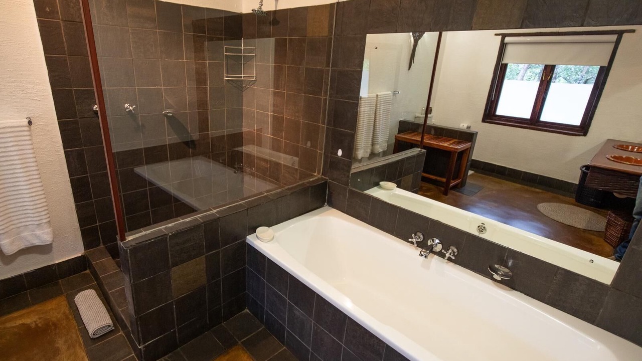 Photo of Bathroom in Phalaborwa