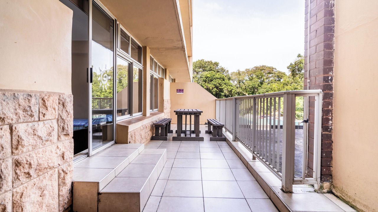 Photo of Patio Balcony in Illovo Beach