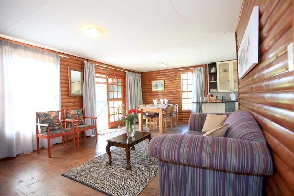 Photo of Livingroom in Emgwenya