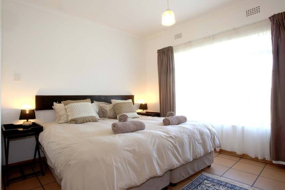 Photo of Bedroom in Emgwenya