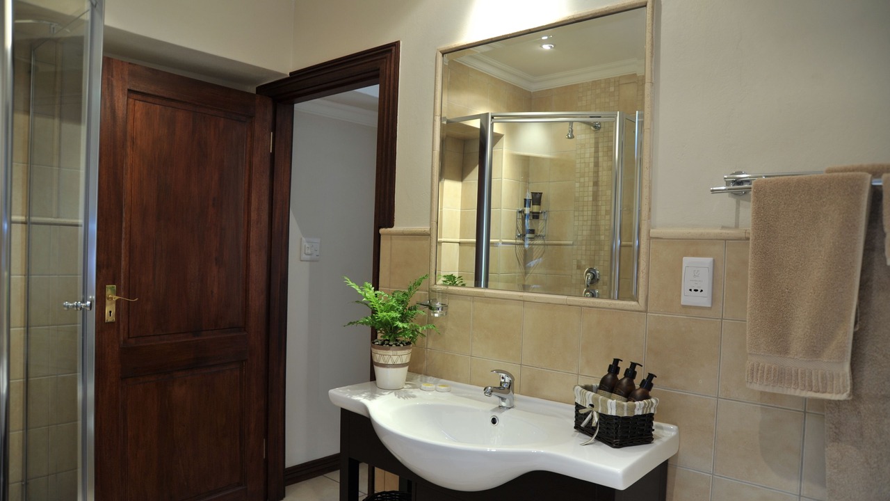Photo of Bathroom in Greater Johannesburg Metropolitan Area