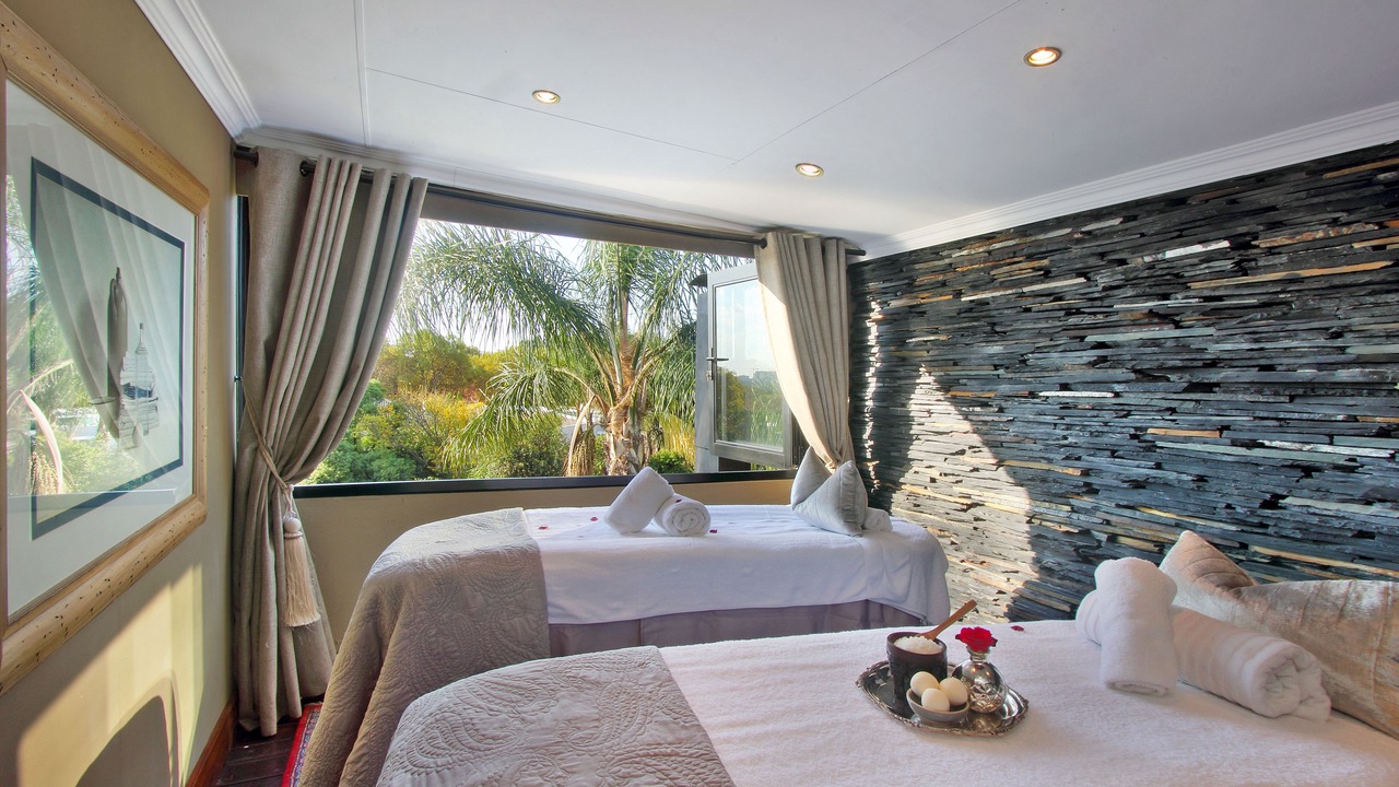 Photo of Bedroom in Houghton Estate