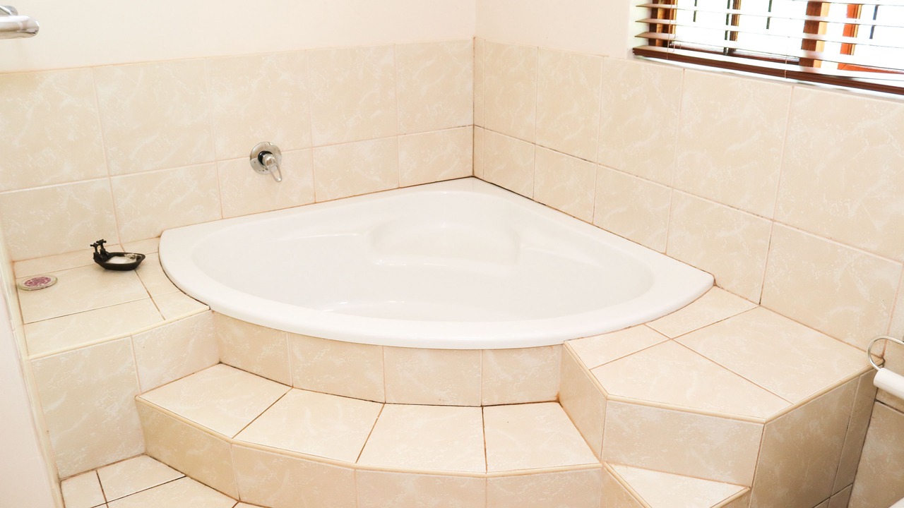 Photo of Bathroom in Drakensberg Gardens