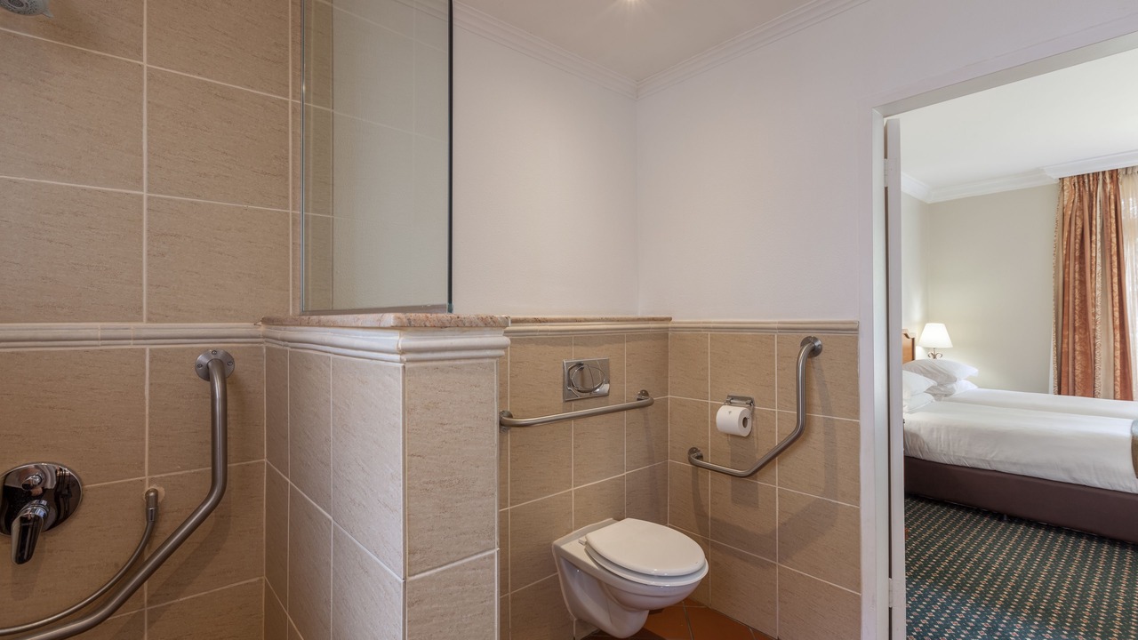 Photo of Bathroom in Arcadia