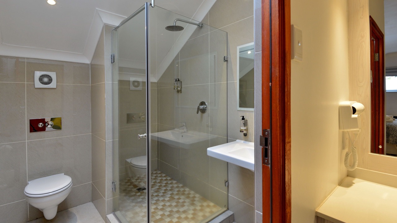 Photo of Bathroom in Drakenstein