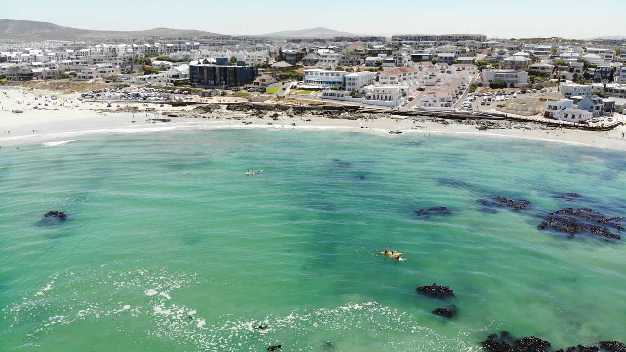 Photo of Others in Big Bay
