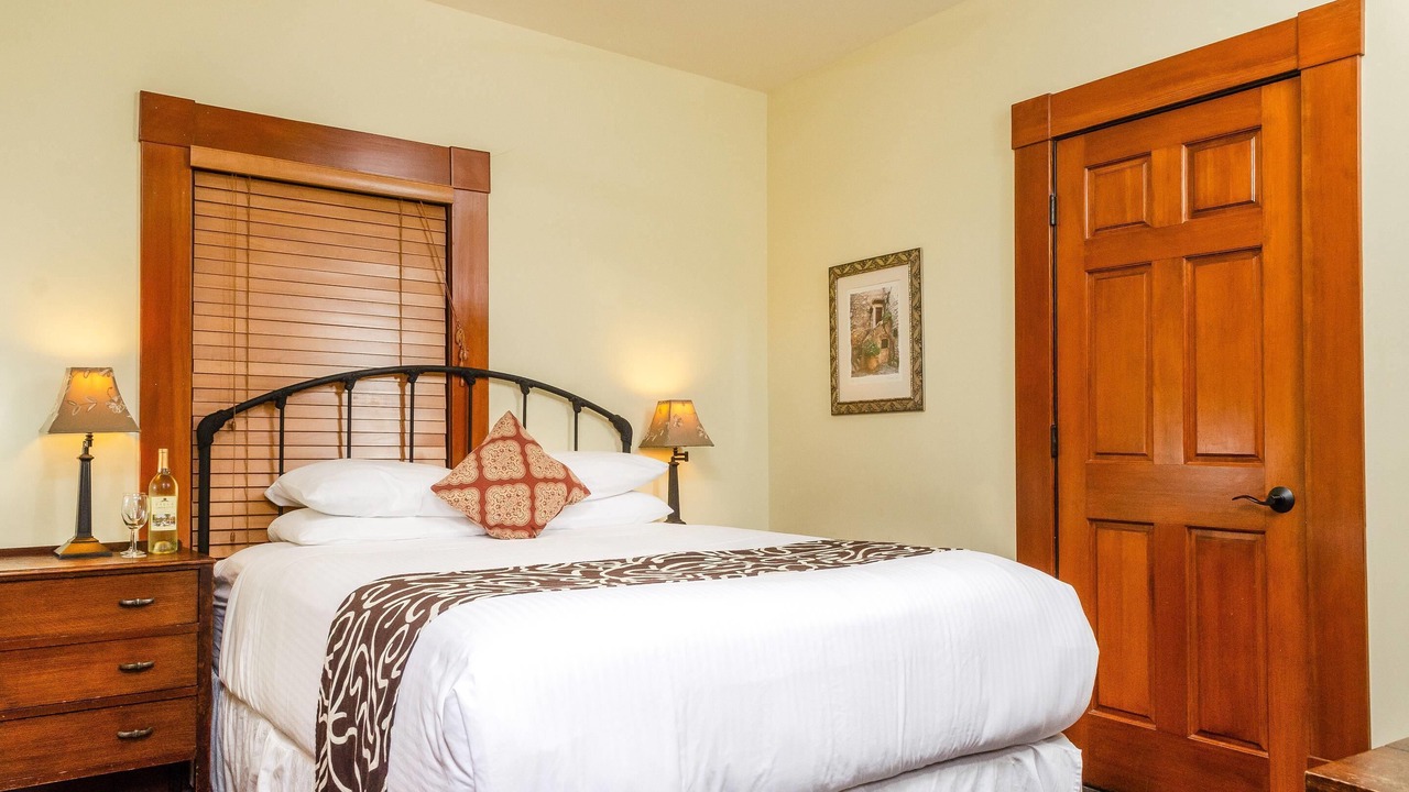 Photo of Bedroom in Napa
