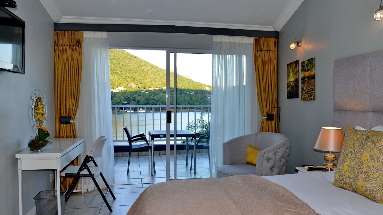 Photo of Bedroom in Kosmos