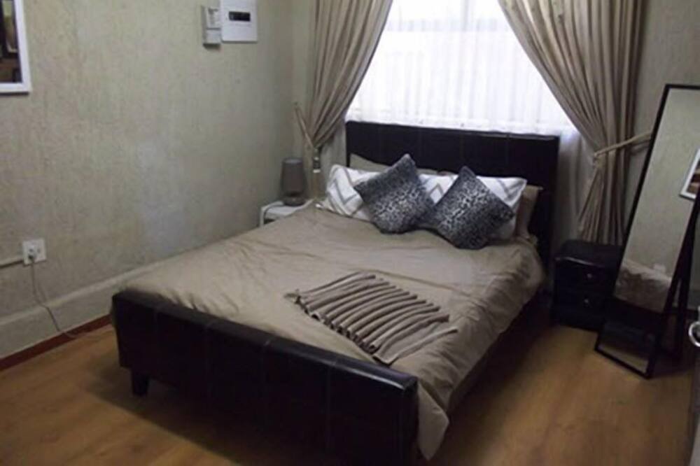 Photo of Bedroom in Parys