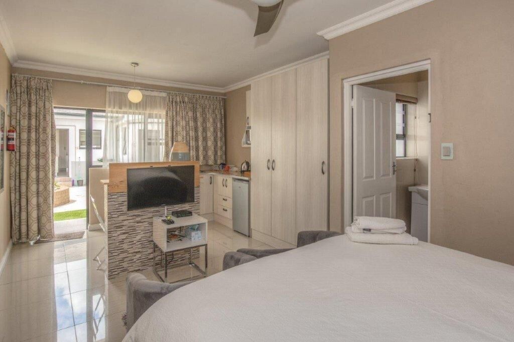 Photo of Bedroom in Port Elizabeth