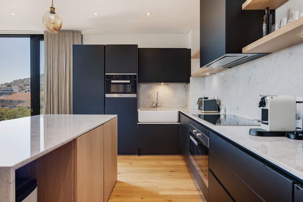 Photo of Kitchen in Three Anchor Bay