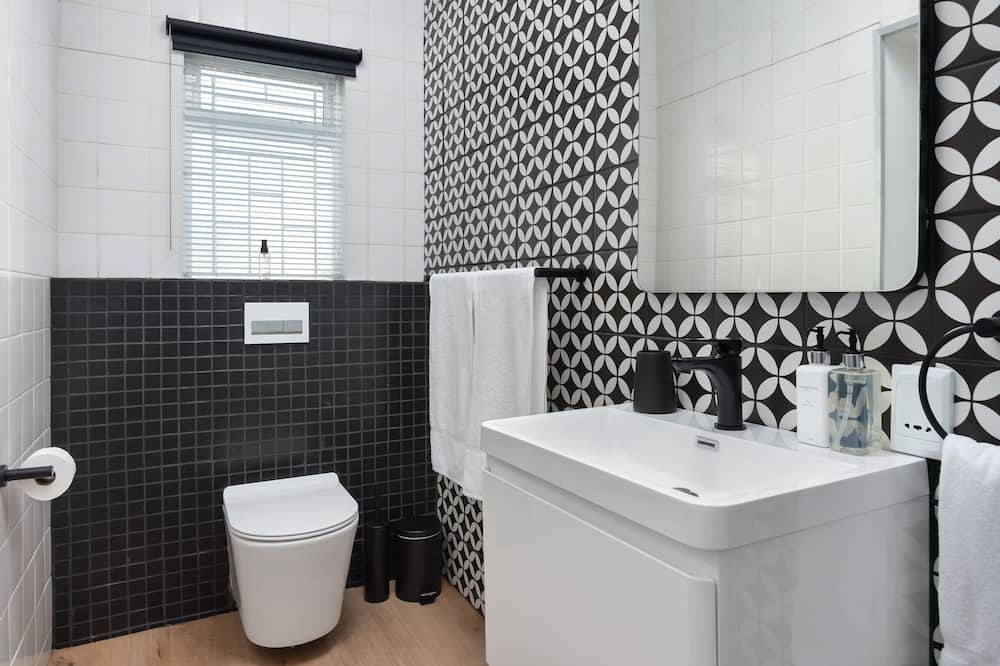 Photo of Bathroom in Green Point