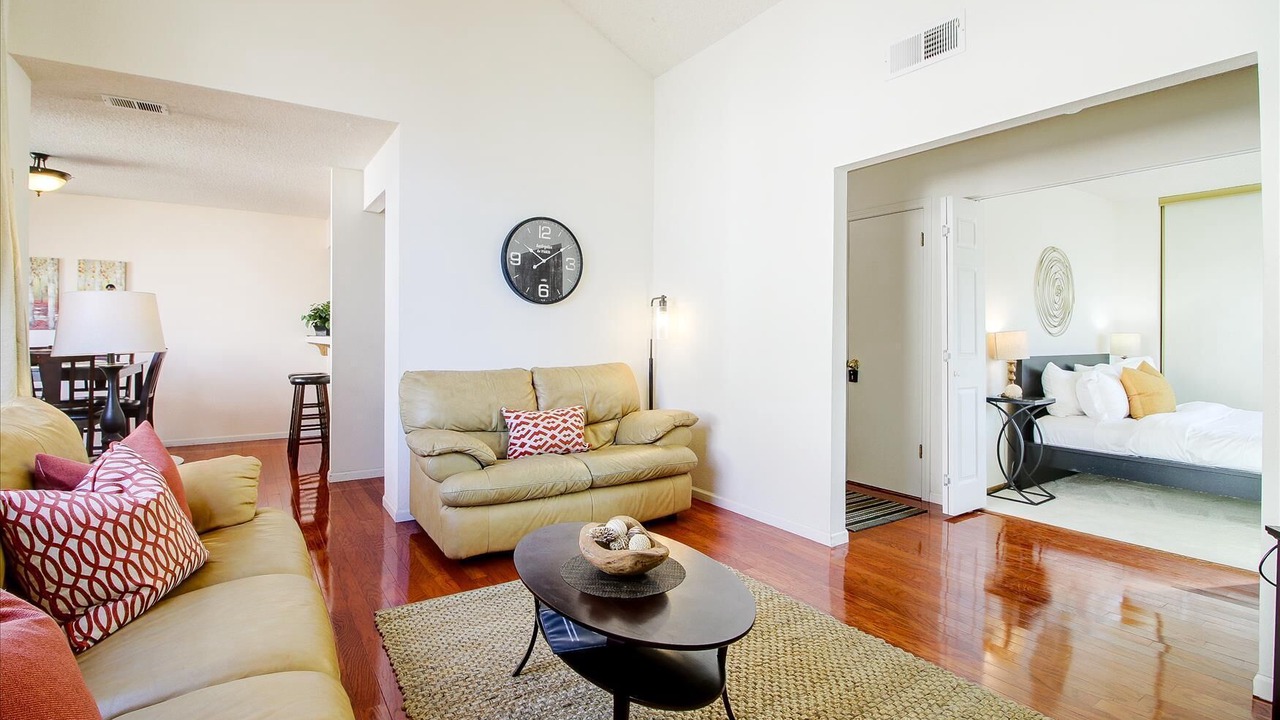 Photo of Livingroom in Carmine - Parkmont