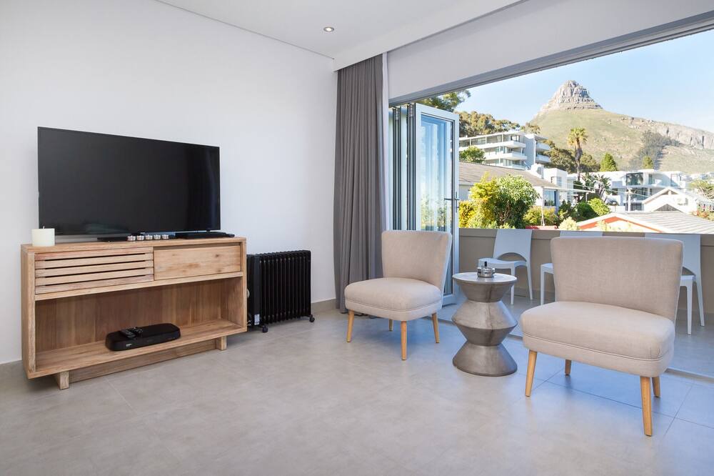 Photo of Bedroom in Sea Point