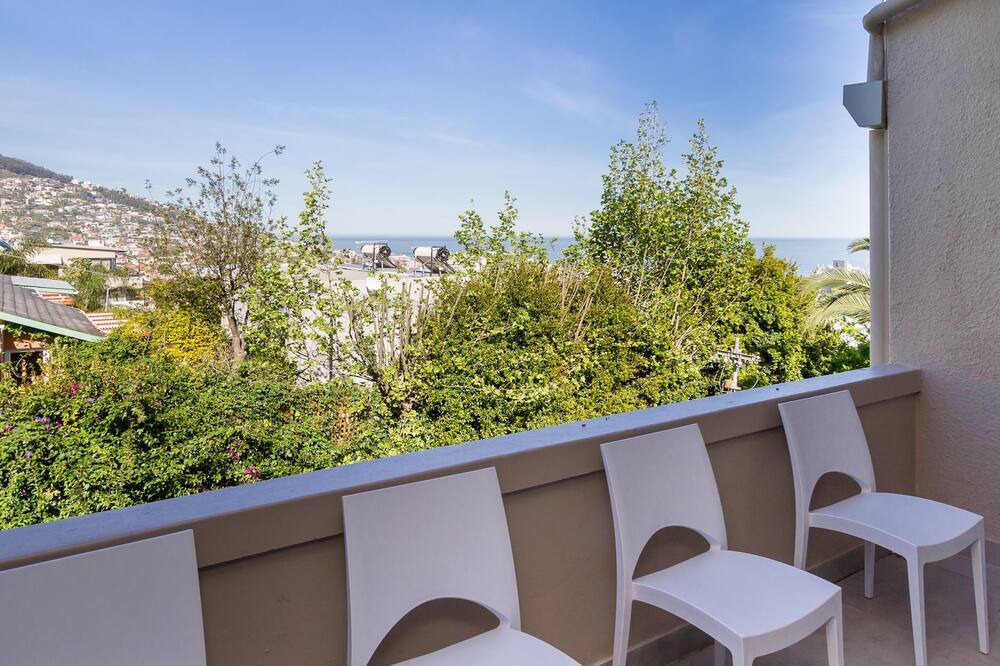 Photo of Patio Balcony in Sea Point